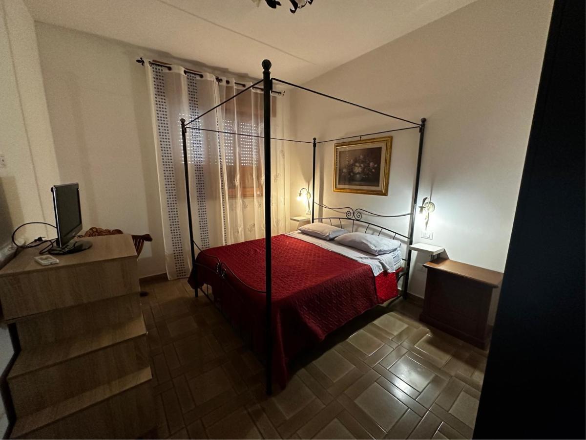 B&B Villa Grazia Пульсано Екстер'єр фото